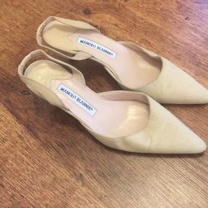 Manolo Blahnik Pumps